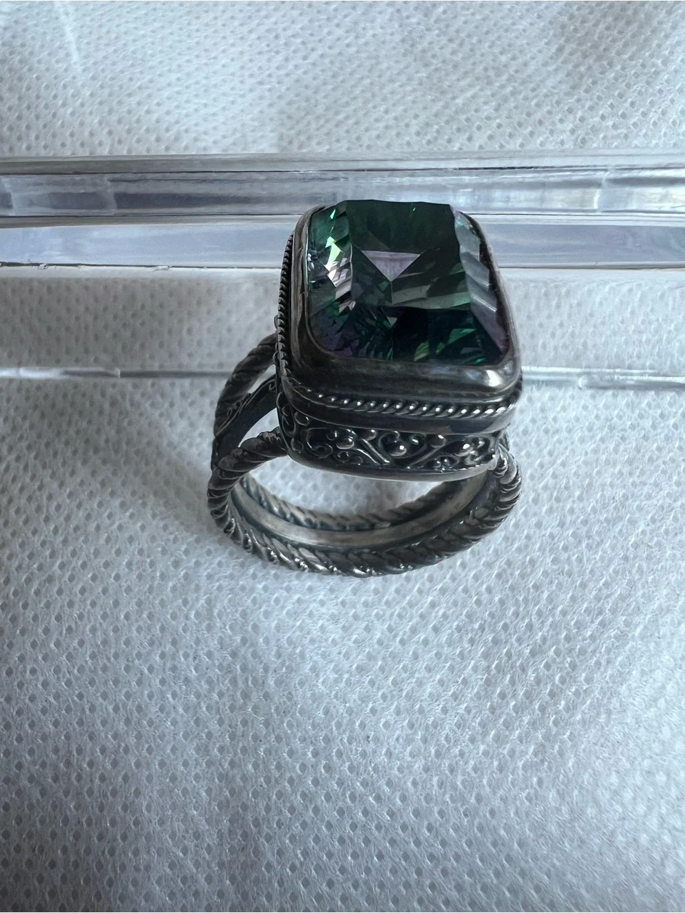 925 Sterling Silver Vintage Large Green Gem